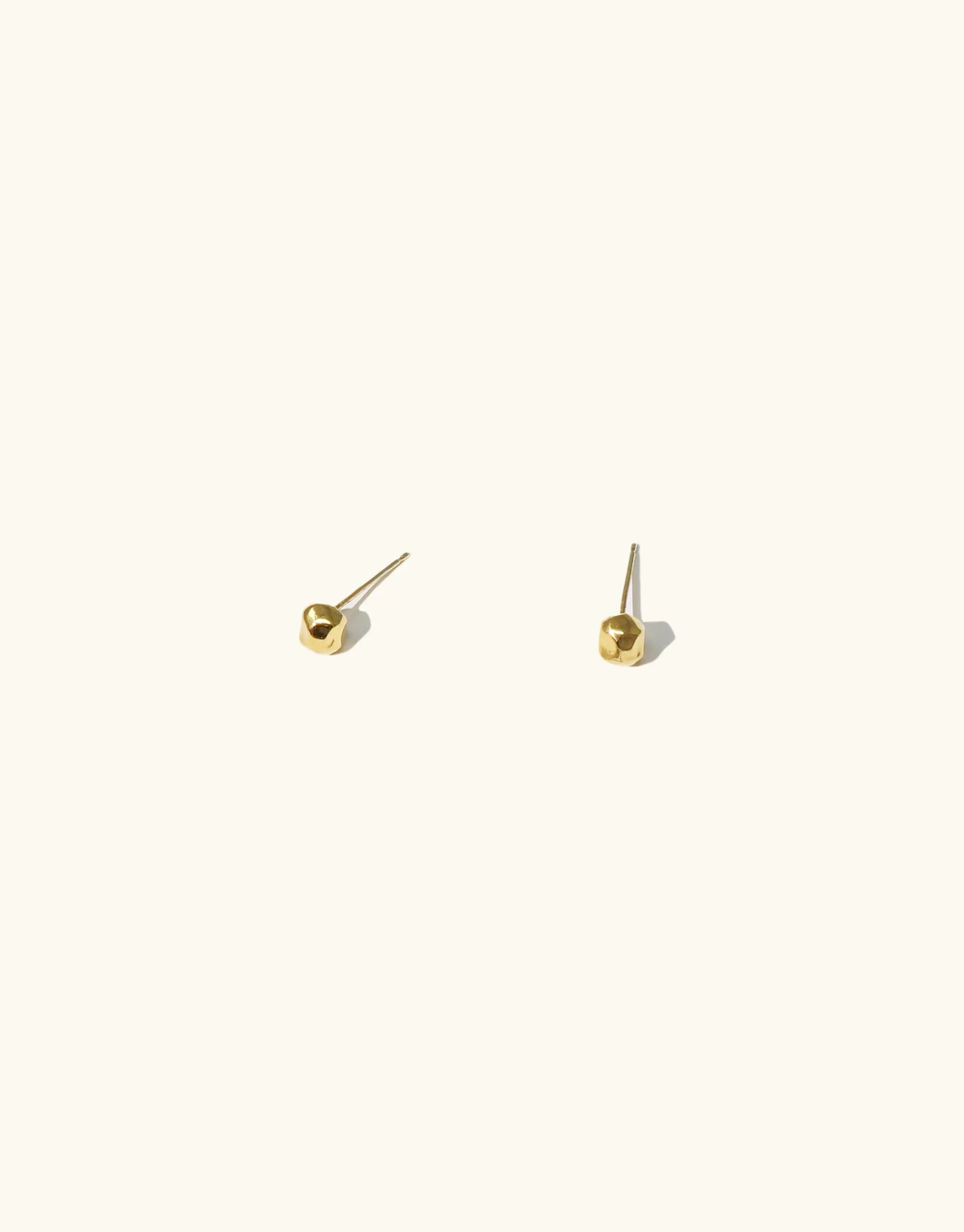 Pebble Stud Earrings